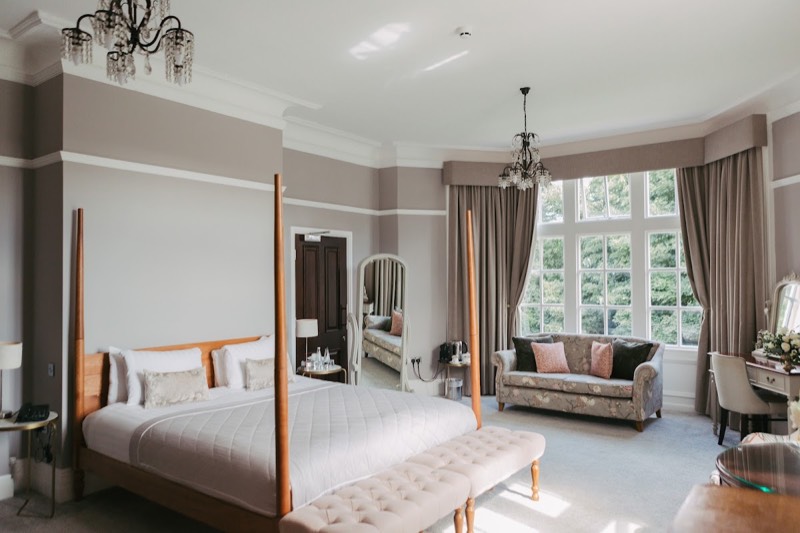 Woodlands Hotel photo 1