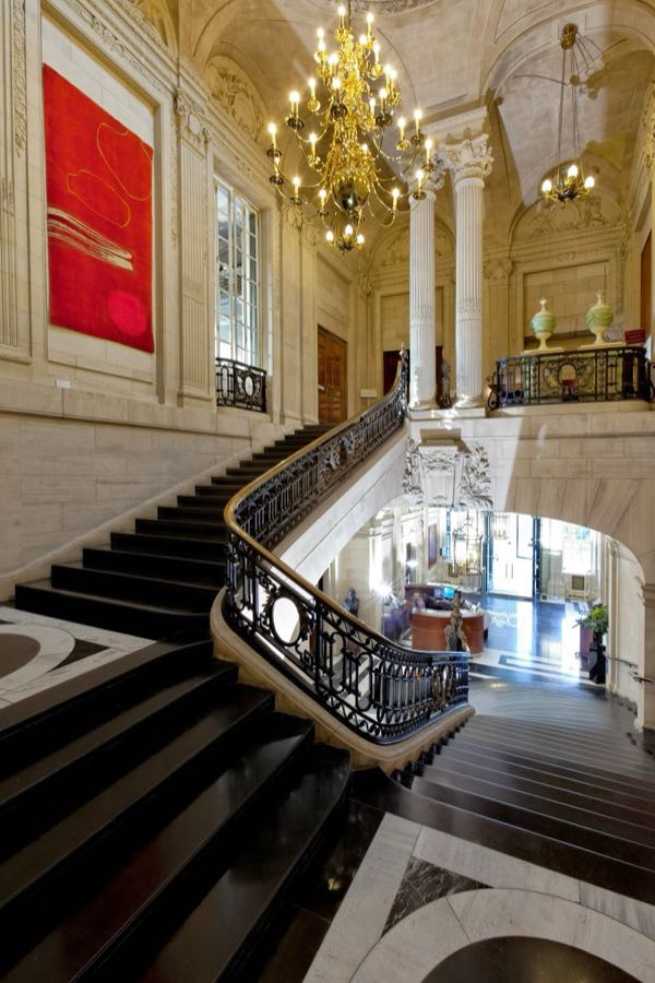 10-11 Carlton House Terrace photo 4