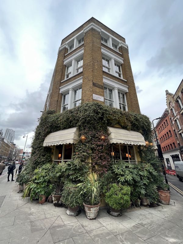 Shoreditch Treehouse photo 2