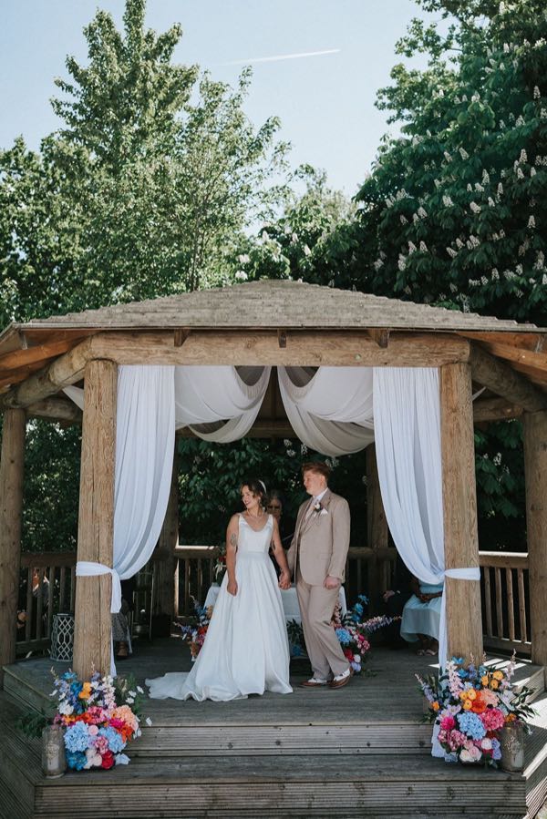 That Amazing Place photo 4